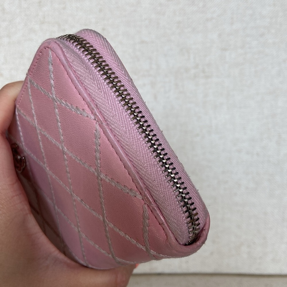 Chanel Pink Stitched Zippy Wallet - Picture 6 of 14